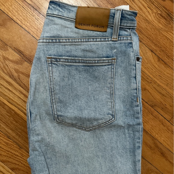 The Arlo High Rise Straight Size 27 / 28L - Picture 3 of 6